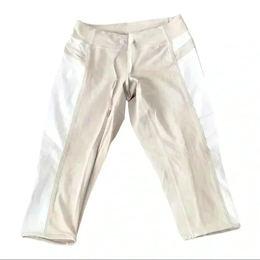 Lululemon leggings drawstring Capri Yoga Pants women’s size 6